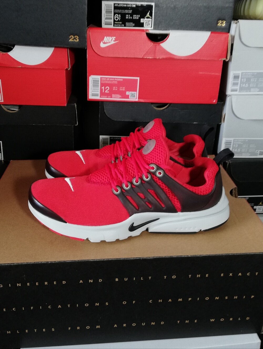 NIKE AIE PRESTO OMN US SIZZ 7.5 MINT CONND